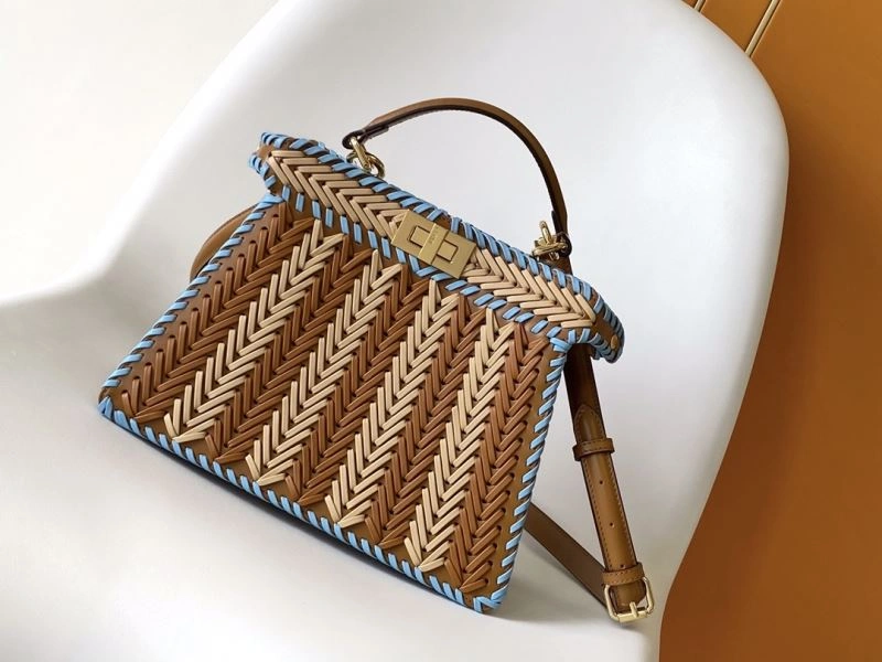 Fendi Peekaboo Bags Breathable 57542