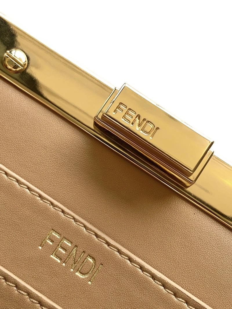 Lightweight Fendi Peekaboo Bags 57576