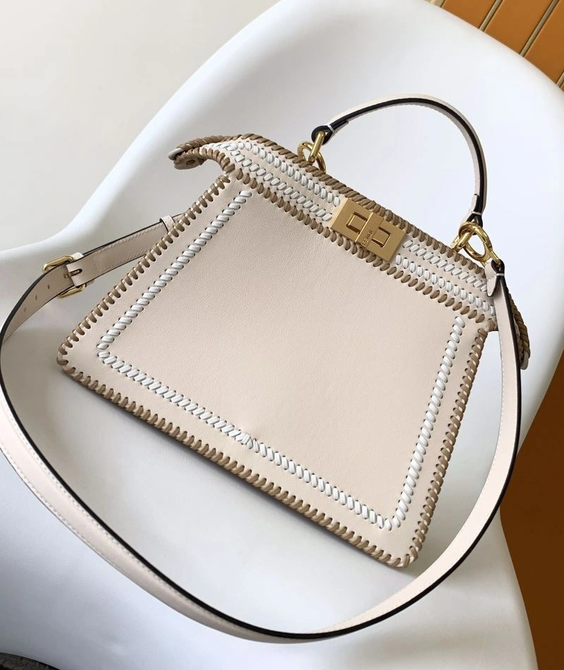 Fendi Peekaboo Bags Elegant 57583