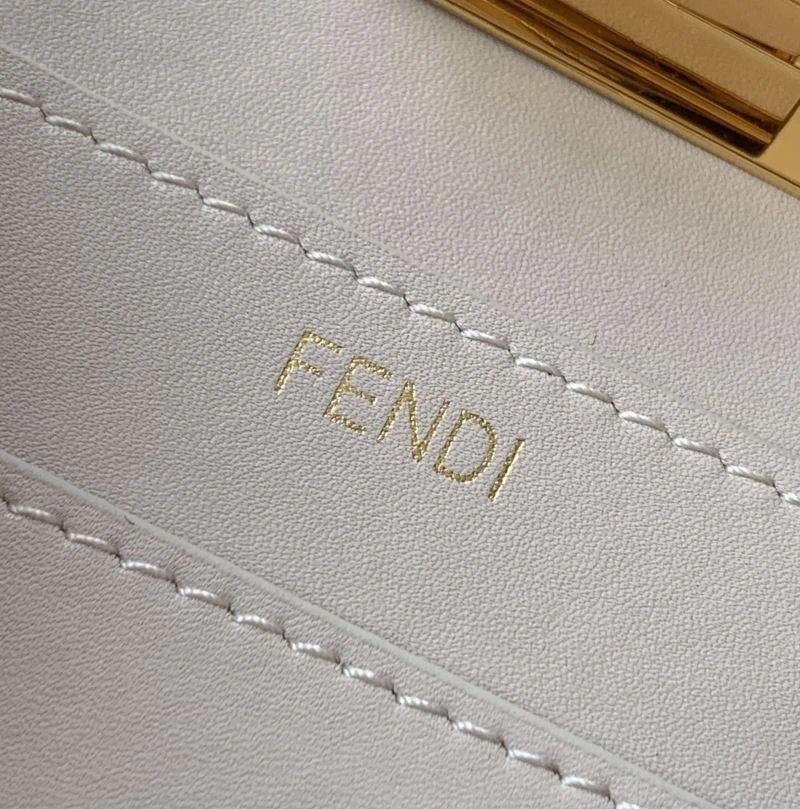 Fendi Peekaboo Bags Elegant 57583