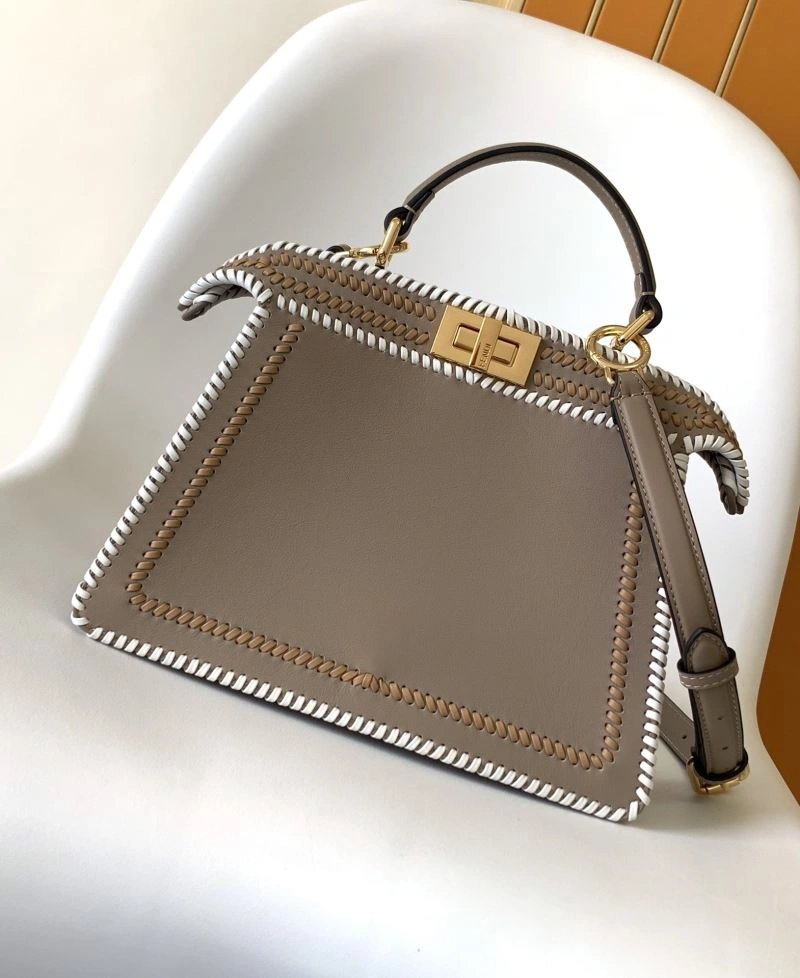 Fendi Peekaboo Bags Premium 57537