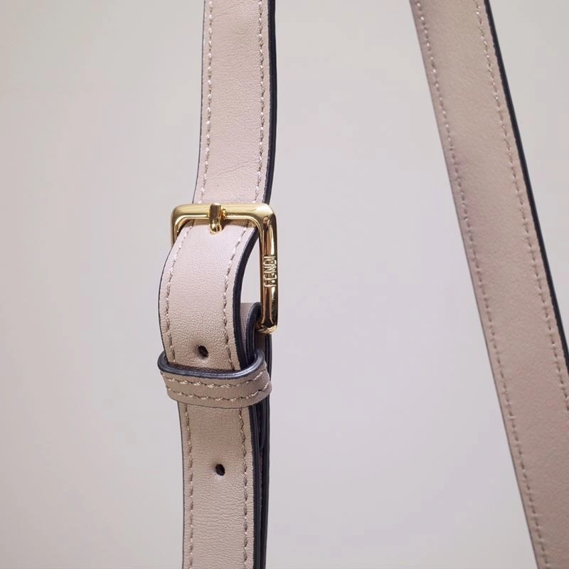 Fendi Peekaboo Bags EasyMatch 59413