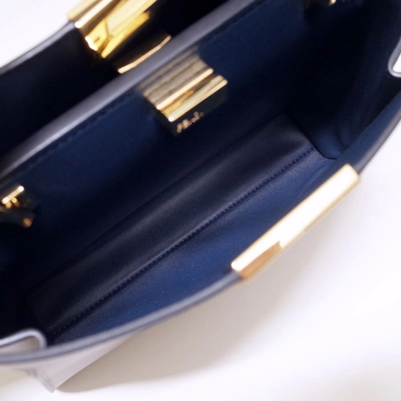 Fendi Peekaboo Bags EasyMatch 59413