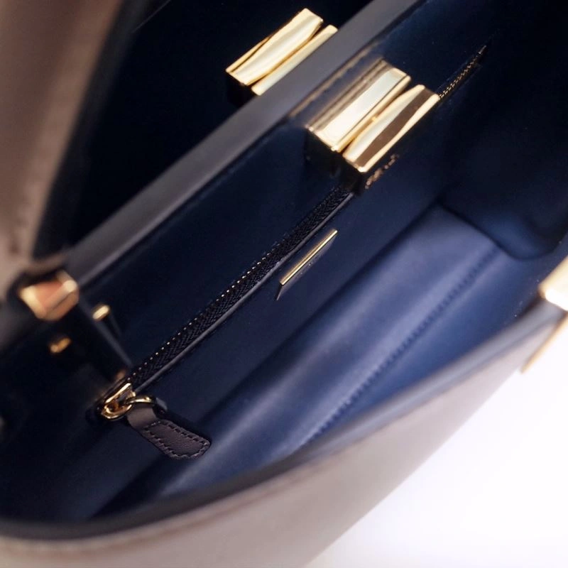 Fendi Peekaboo Bags EasyMatch 59413