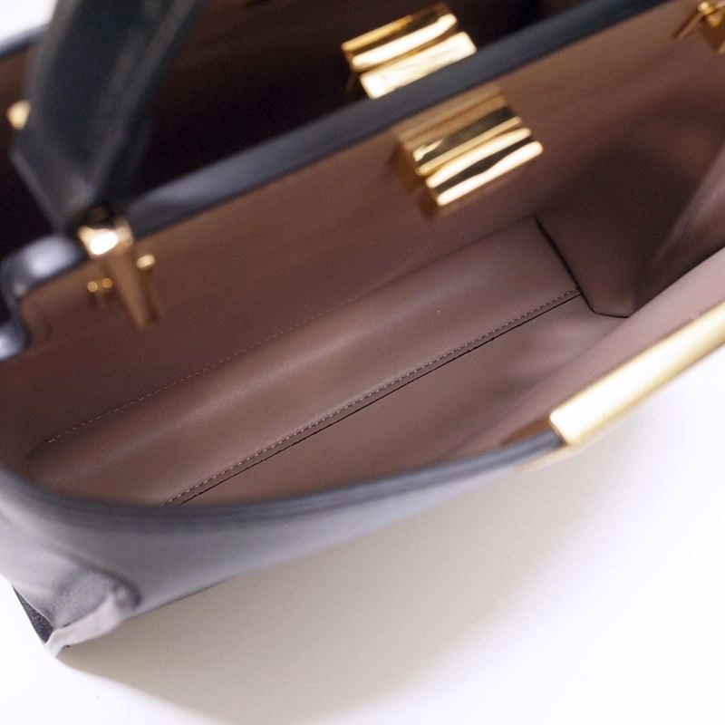 Fendi Peekaboo Bags Comfortable 59377