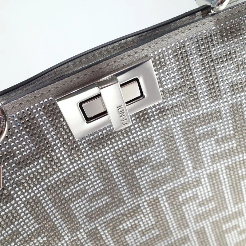 Timeless Fendi Peekaboo Bags 59409