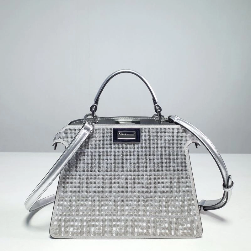 Timeless Fendi Peekaboo Bags 59409