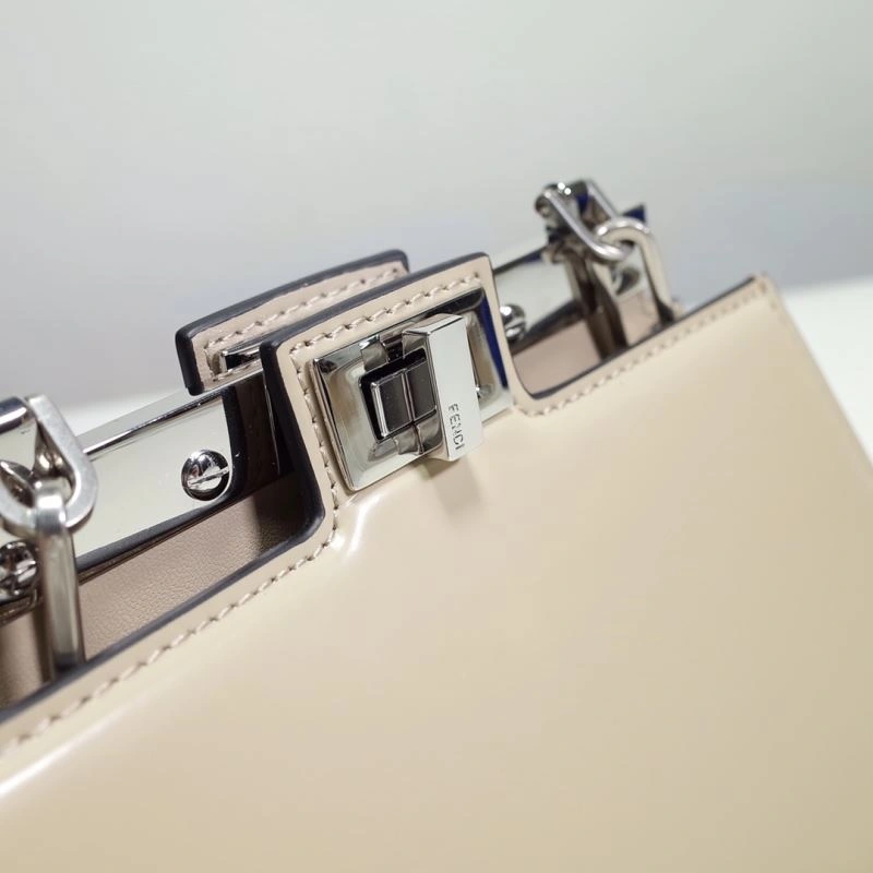 Fendi Peekaboo Bags Classic 59371