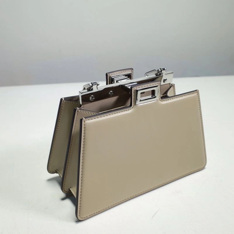 Fendi Peekaboo Bags Classic 59371