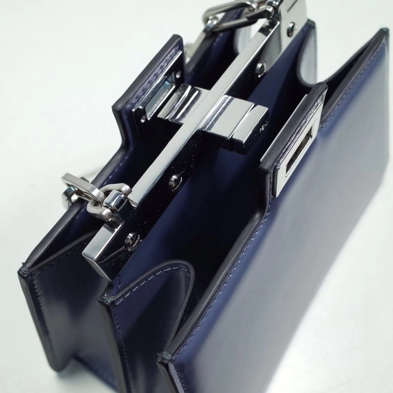 Casual Fendi Peekaboo Bags 59370