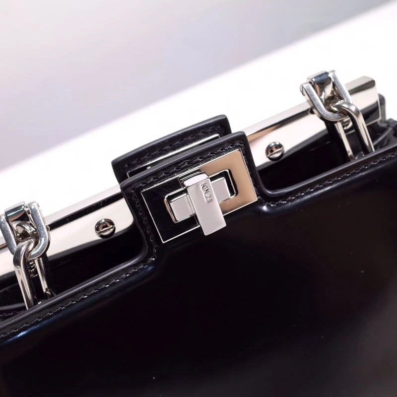 Reliable Fendi Peekaboo Bags 59358