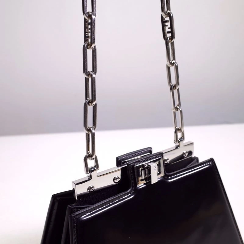 Reliable Fendi Peekaboo Bags 59358