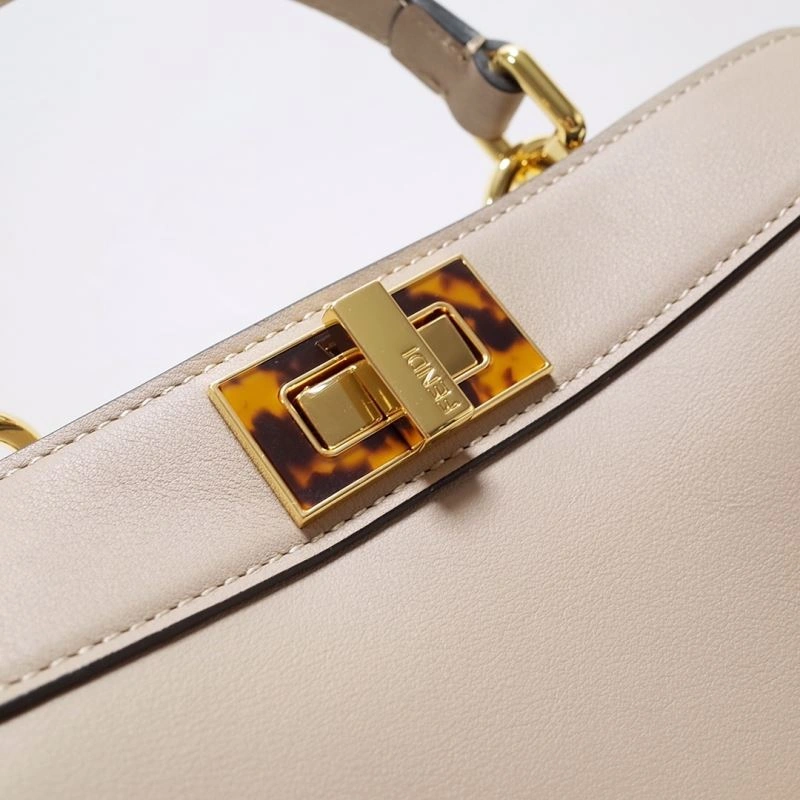 Fendi Peekaboo Bags EasyMatch 59399