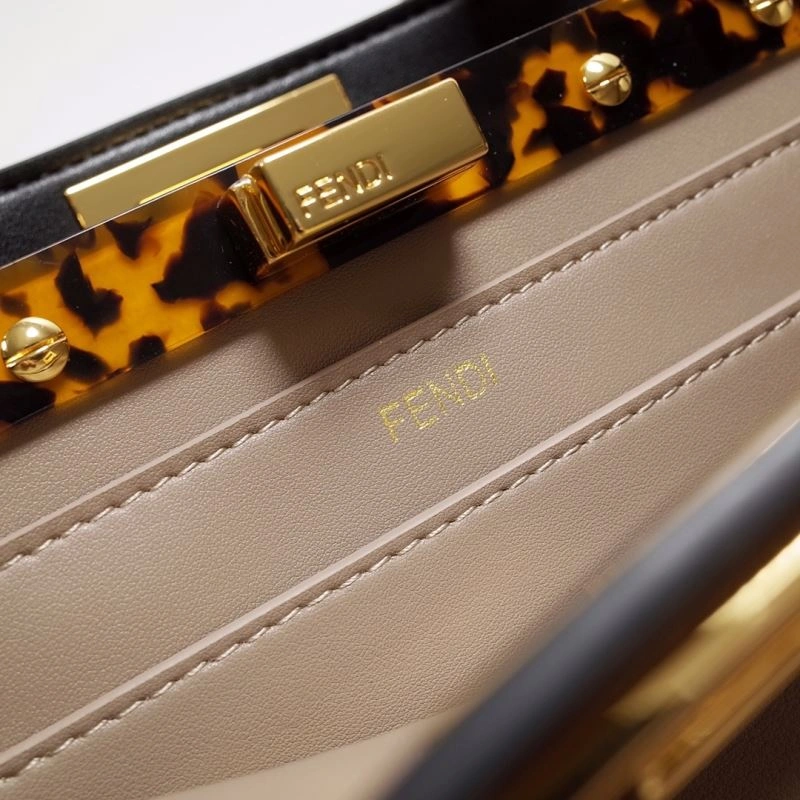Fendi Peekaboo Bags EasyMatch 59399