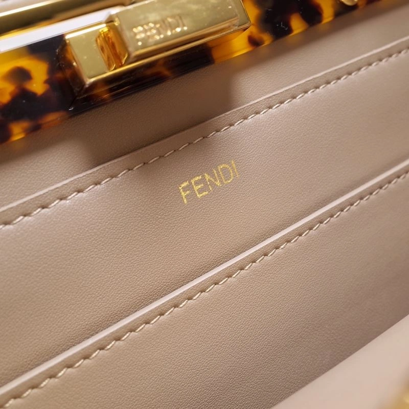 Resilient Fendi Peekaboo Bags 59343