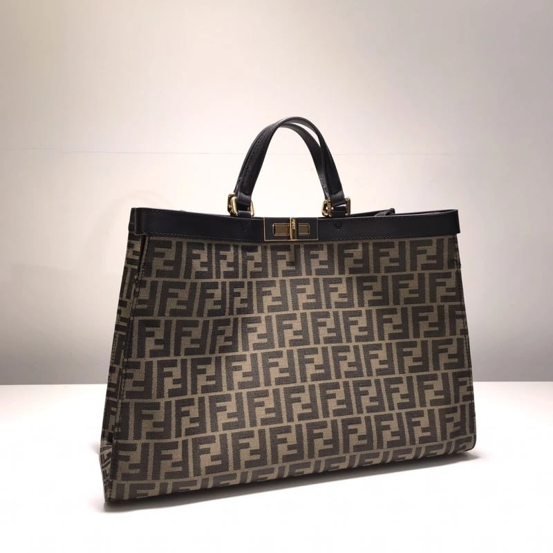 Fendi Peekaboo Bags Compact 59337