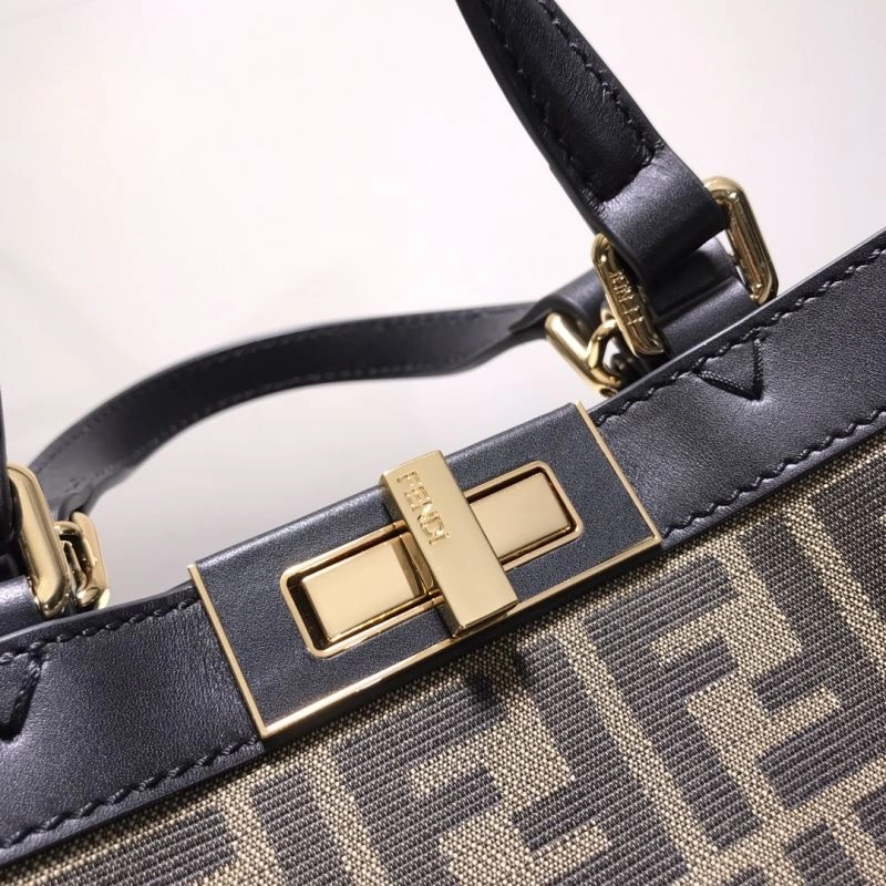 Fendi Peekaboo Bags Compact 59337