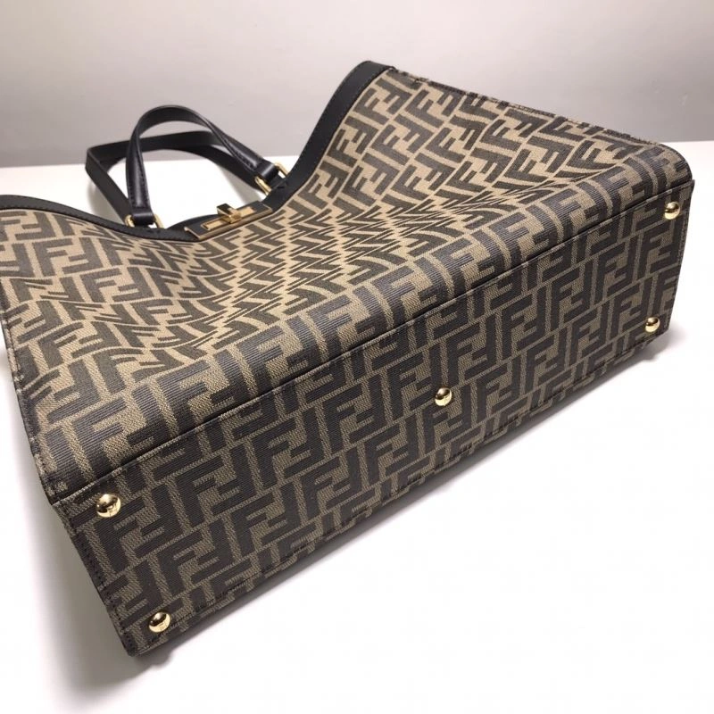 Fendi Peekaboo Bags Compact 59337