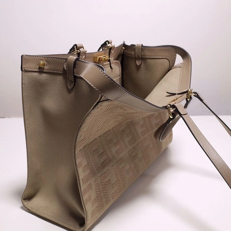 Reliable Fendi Peekaboo Bags 59338