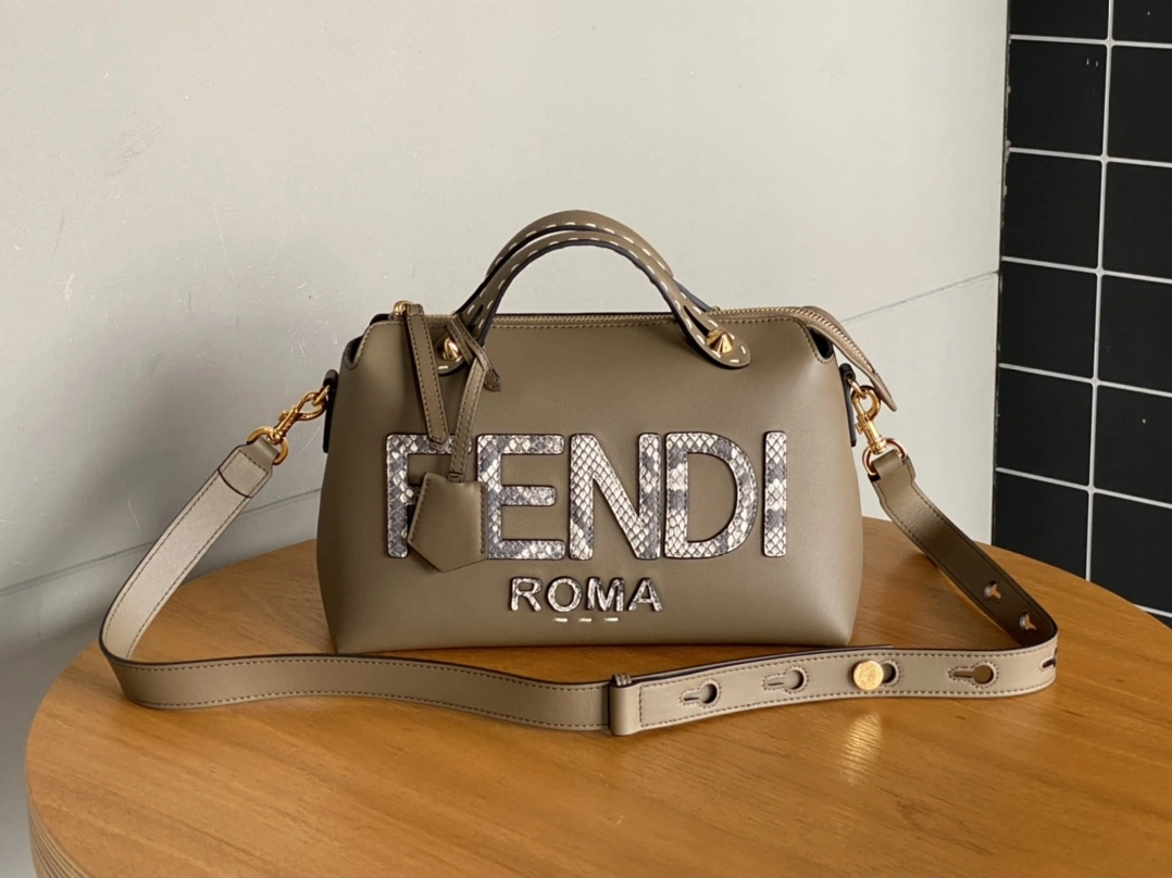 Trendy Fendi Pillow Bags 76806