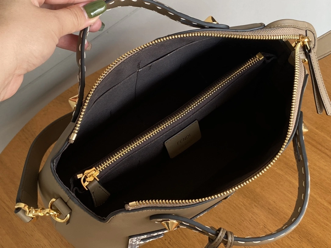 Trendy Fendi Pillow Bags 76806
