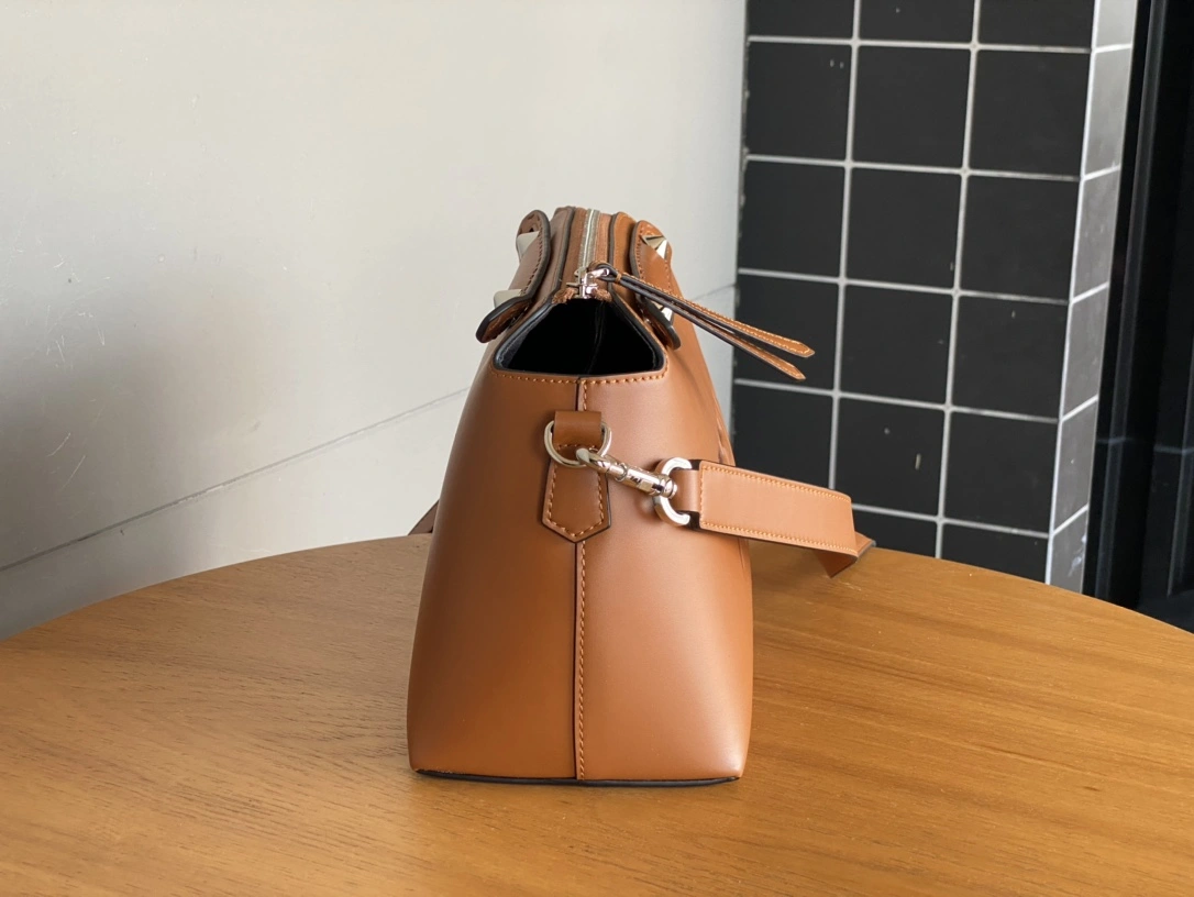 Fendi Pillow Bags UrbanChic 76778