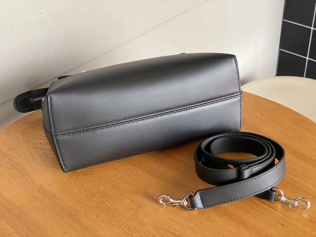 Youthful Fendi Pillow Bags 76794