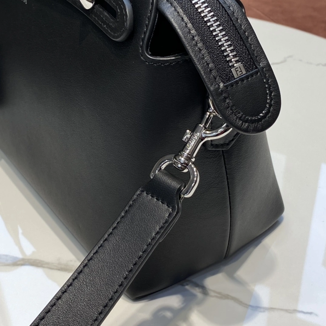 Fendi Pillow Bags Contemporary 76800