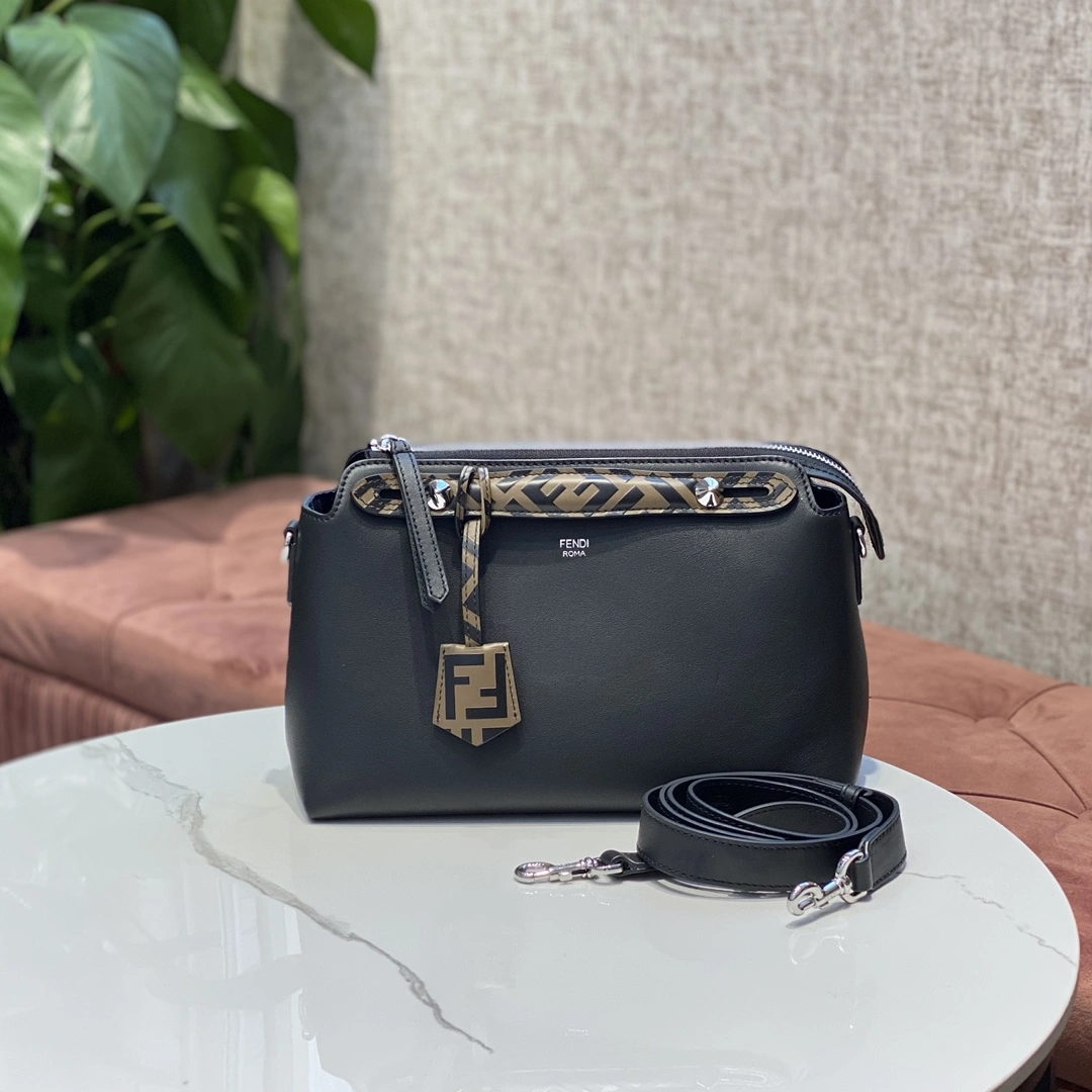 WellDesigned Fendi Pillow Bags 76780