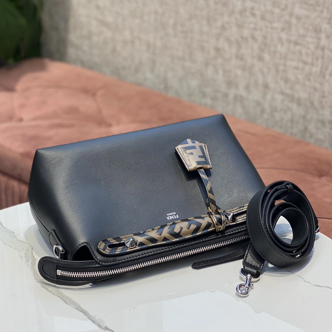 WellDesigned Fendi Pillow Bags 76780