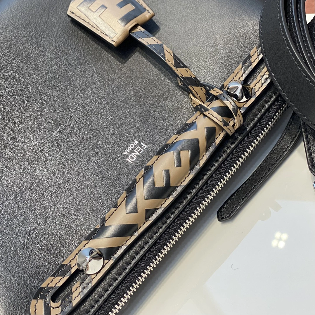 WellDesigned Fendi Pillow Bags 76780