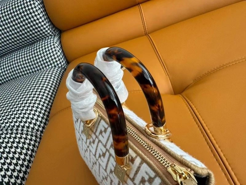 Fendi Pillow Bags Durable 72889