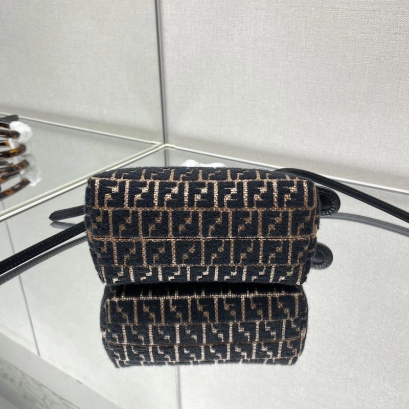 Lightweight Fendi Pillow Bags 72894