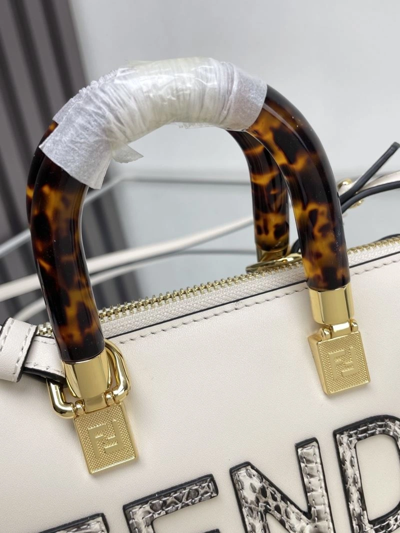 Resilient Fendi Pillow Bags 72874