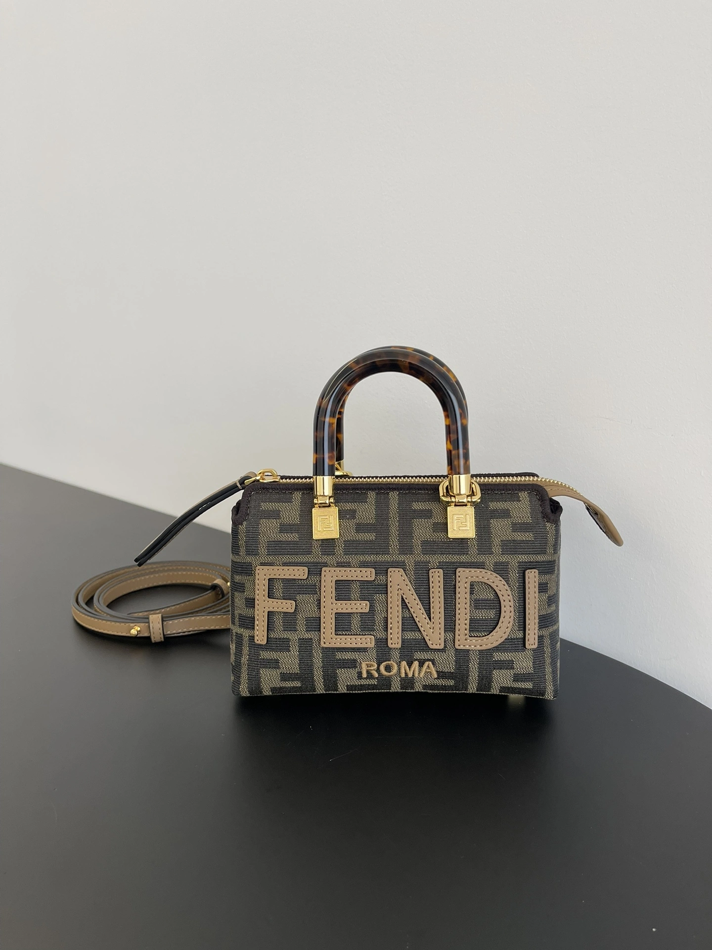 SmoothTexture Fendi Pillow Bags 69798