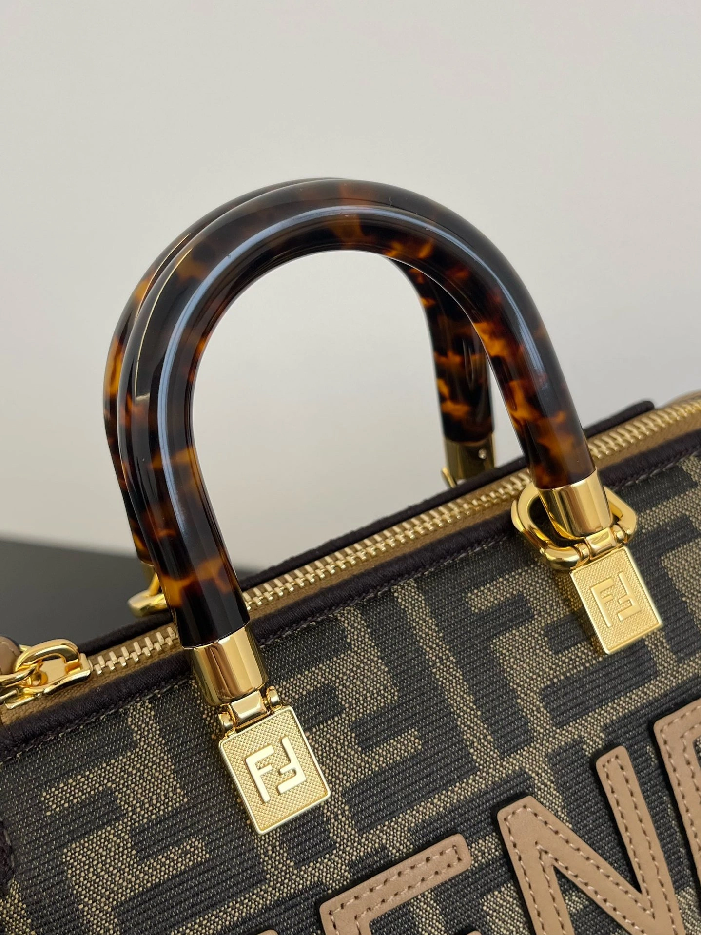 SmoothTexture Fendi Pillow Bags 69798