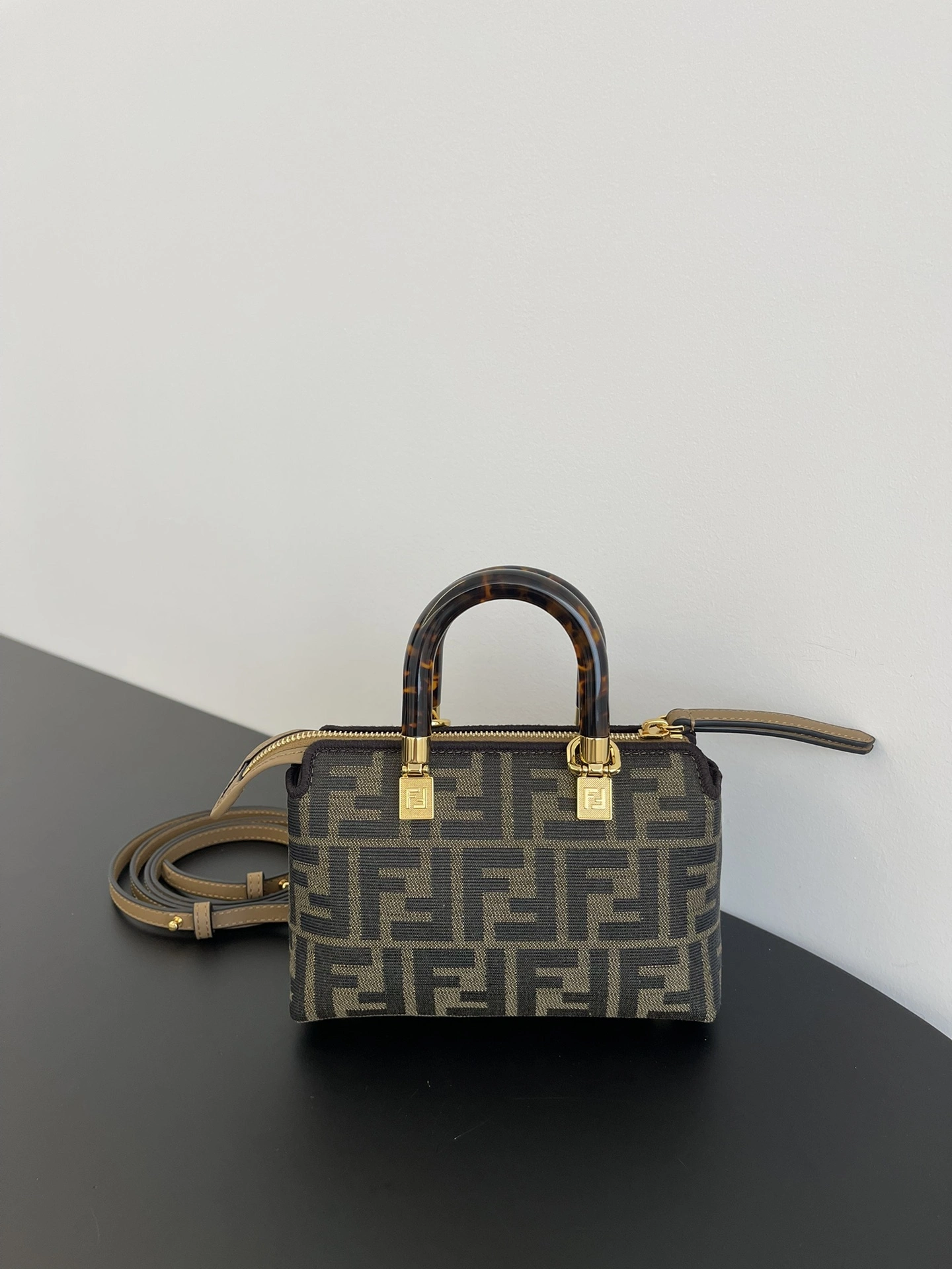 SmoothTexture Fendi Pillow Bags 69798