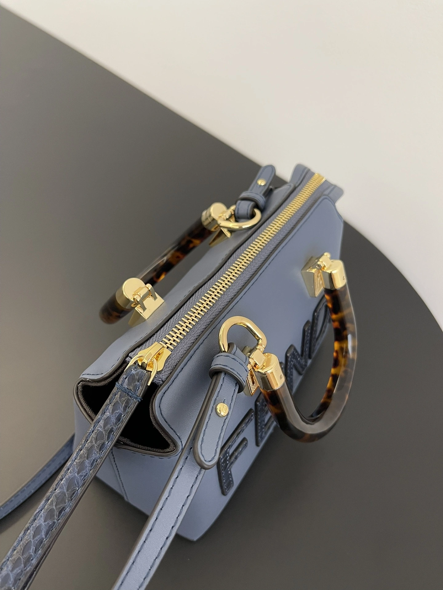 Fendi Pillow Bags Bold 69805