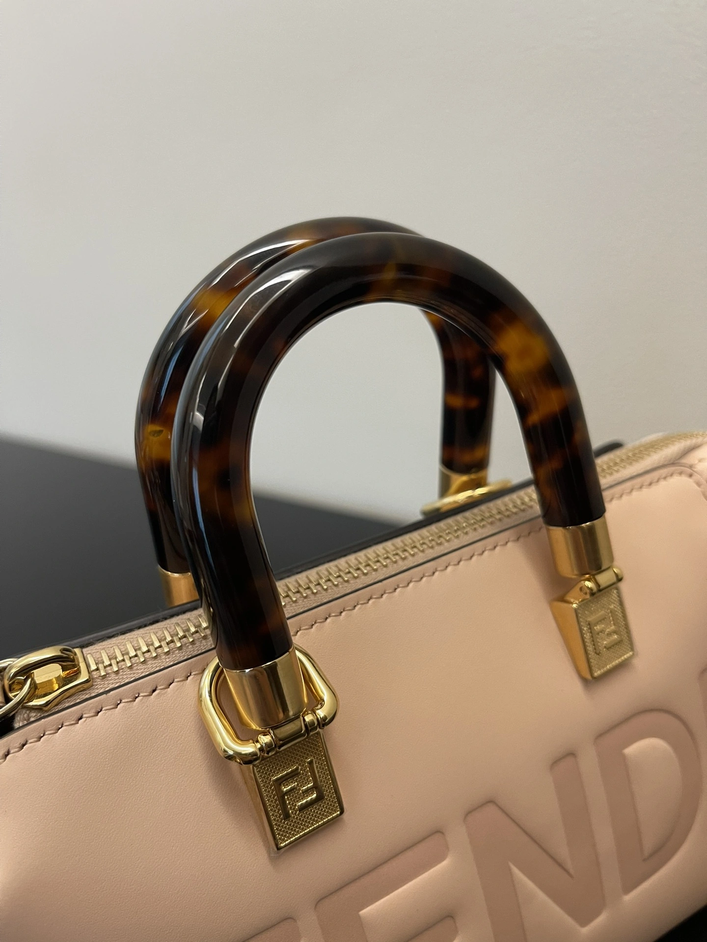 Breathable Fendi Pillow Bags 69842