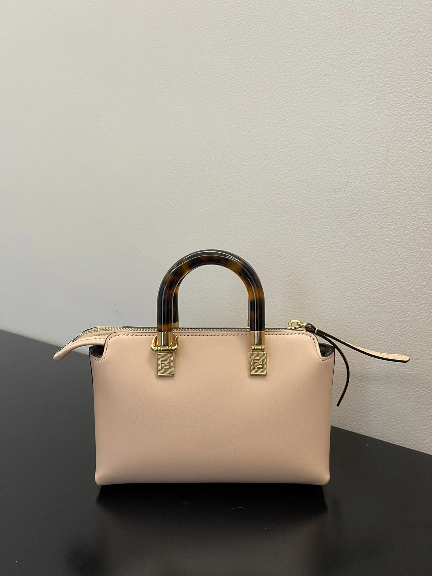 Breathable Fendi Pillow Bags 69842