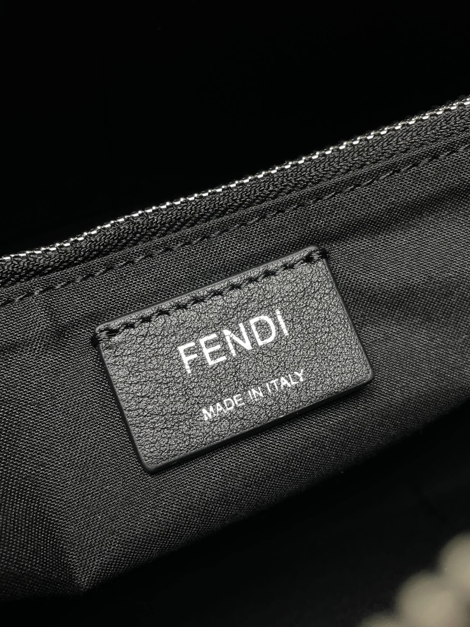 SmoothTexture Fendi Pillow Bags 69802