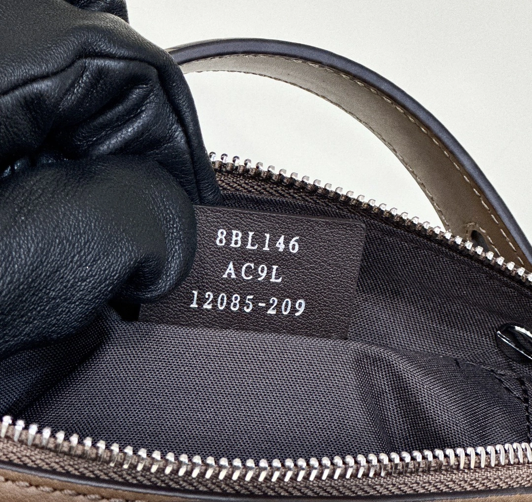 Affordable Fendi Pillow Bags 69800
