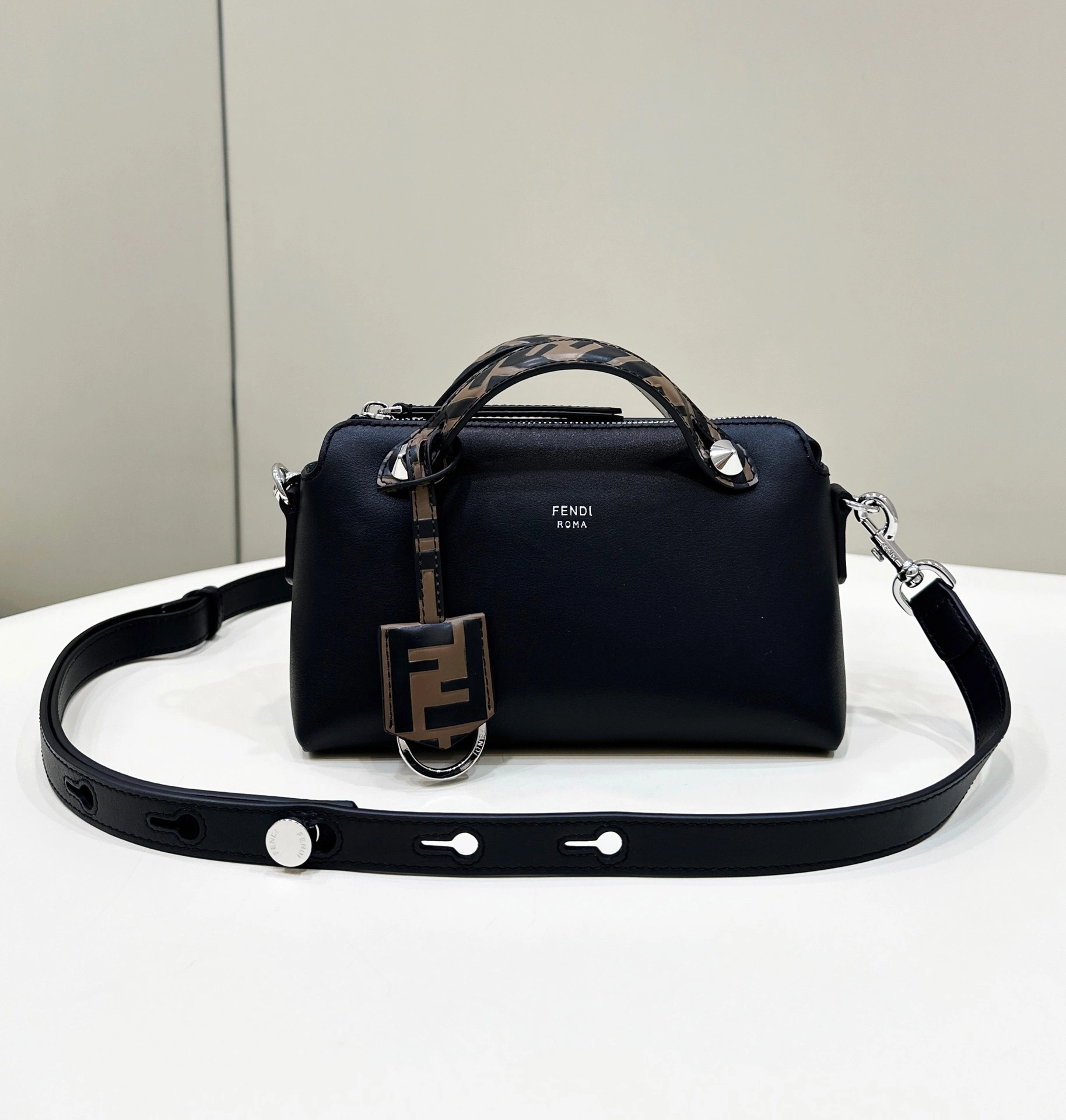 UrbanStyle Fendi Pillow Bags 69808