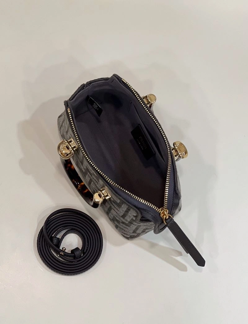 Versatile Fendi Pillow Bags 57533