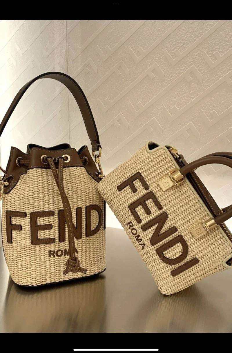 Fendi Pillow Bags Elegant 57528