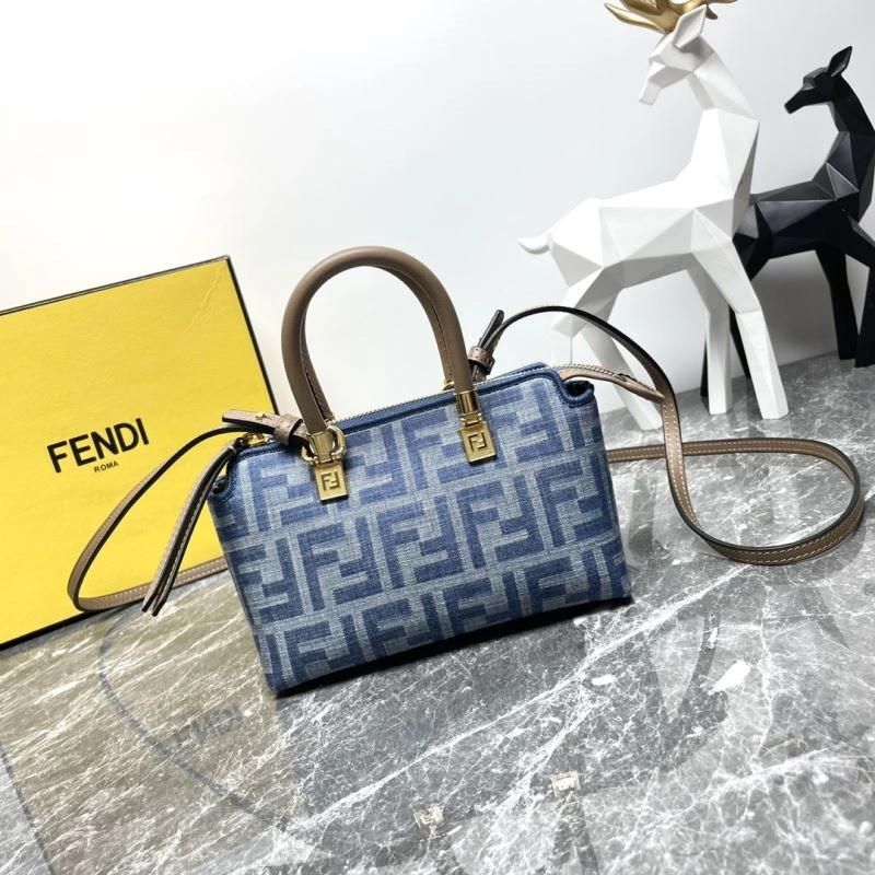 Thermal Fendi Pillow Bags 57543