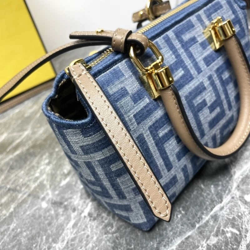 Thermal Fendi Pillow Bags 57543