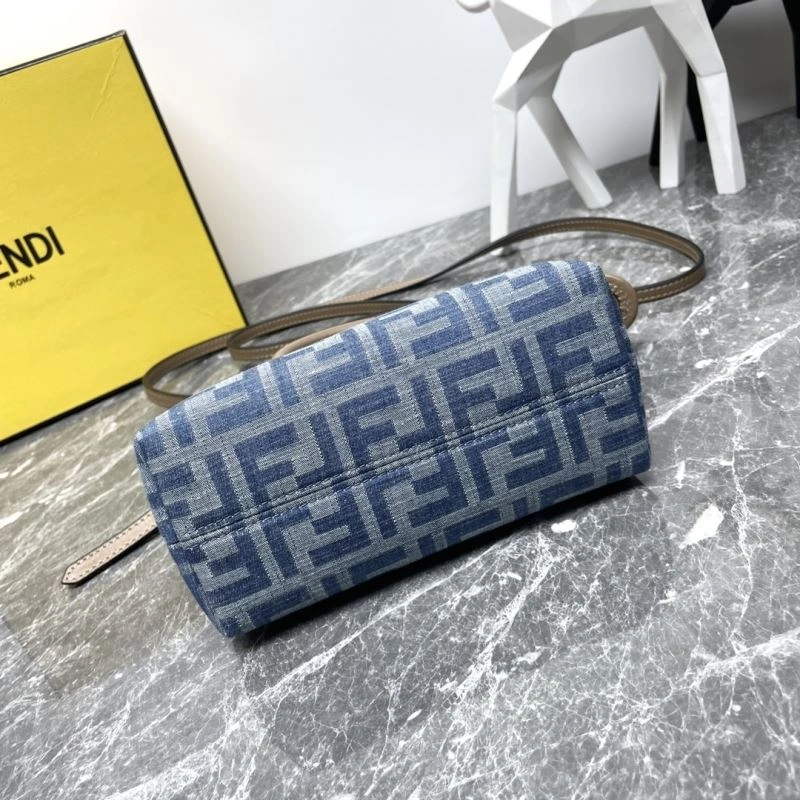 Thermal Fendi Pillow Bags 57543
