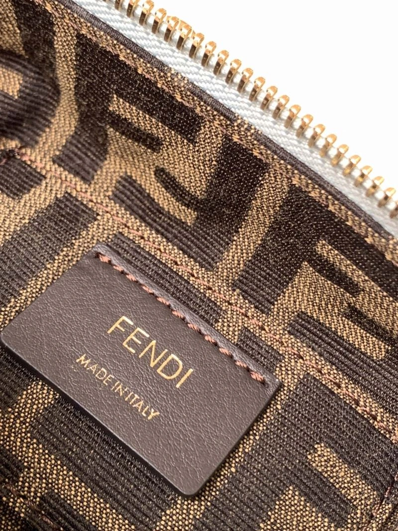 Fendi Pillow Bags OnTrend 57507