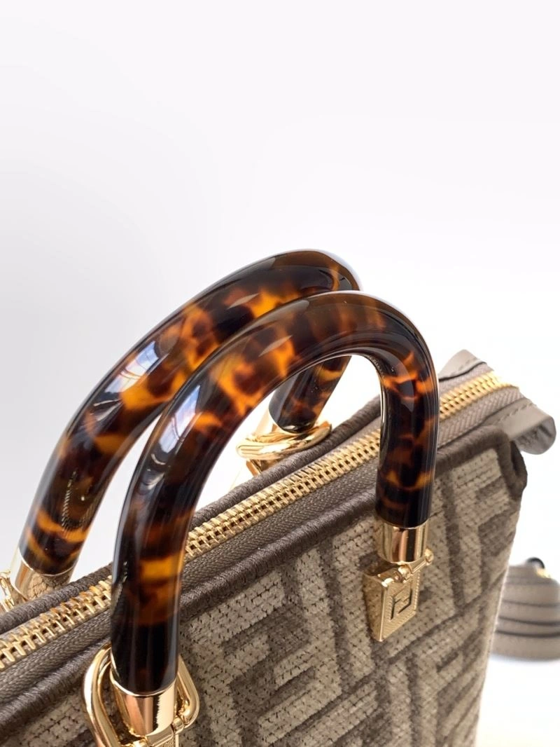 Fendi Pillow Bags Sleek 57546